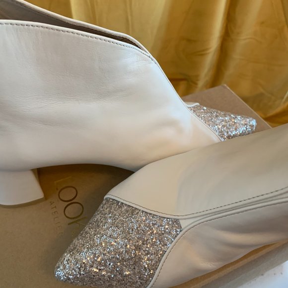 white leather booties size 10 wide-width - Picture 4 of 6